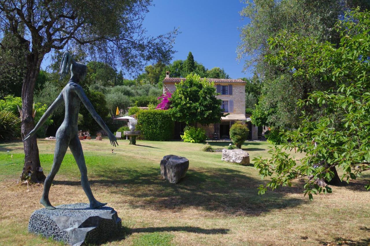 Hotel Du Clos Le Rouret Buitenkant foto