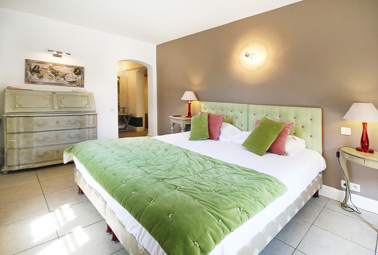 Hotel Du Clos Le Rouret Buitenkant foto