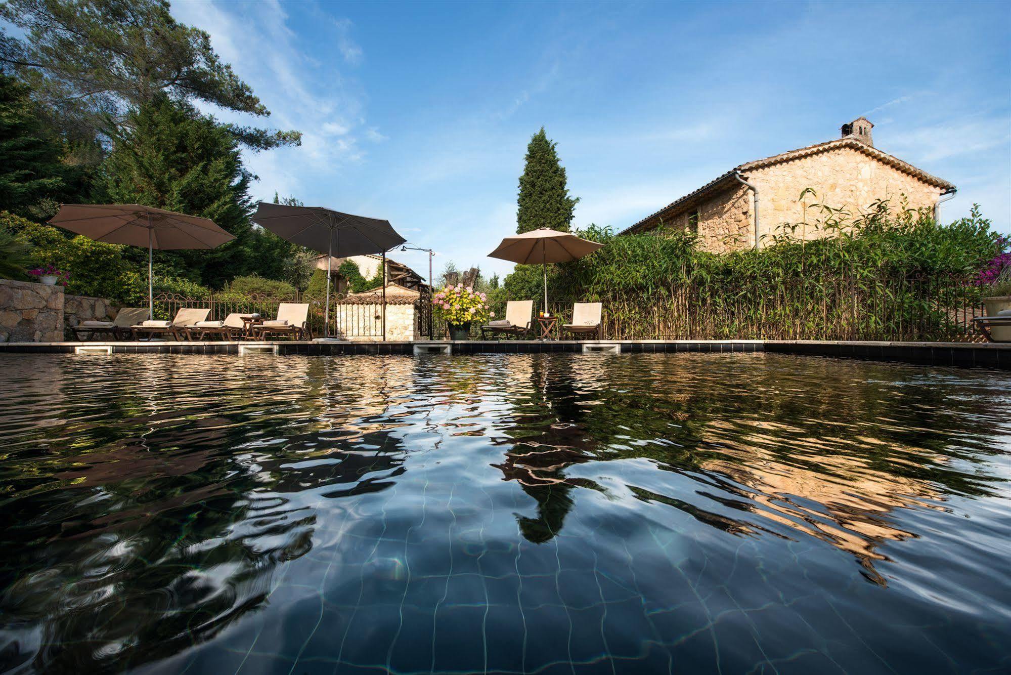 Hotel Du Clos Le Rouret Buitenkant foto